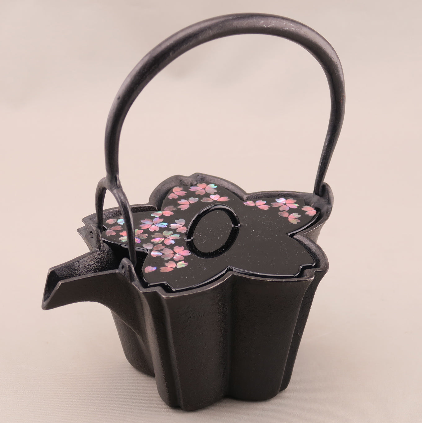 燗鍋　桜　黒漆 桜