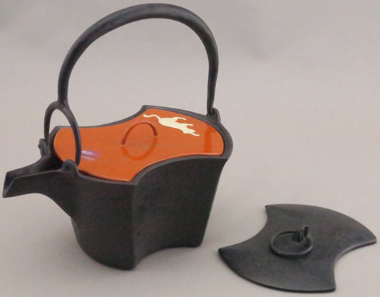 燗鍋　分銅　橙漆 ネコ