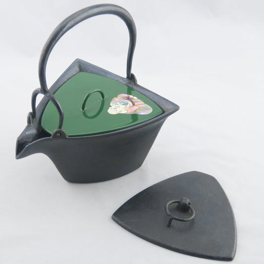 燗鍋　三角　緑漆　布袋