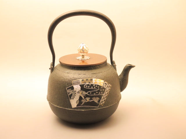 Inlaid iron kettle – 豪華絢爛高岡鉄瓶 Takaoka Tetsubin