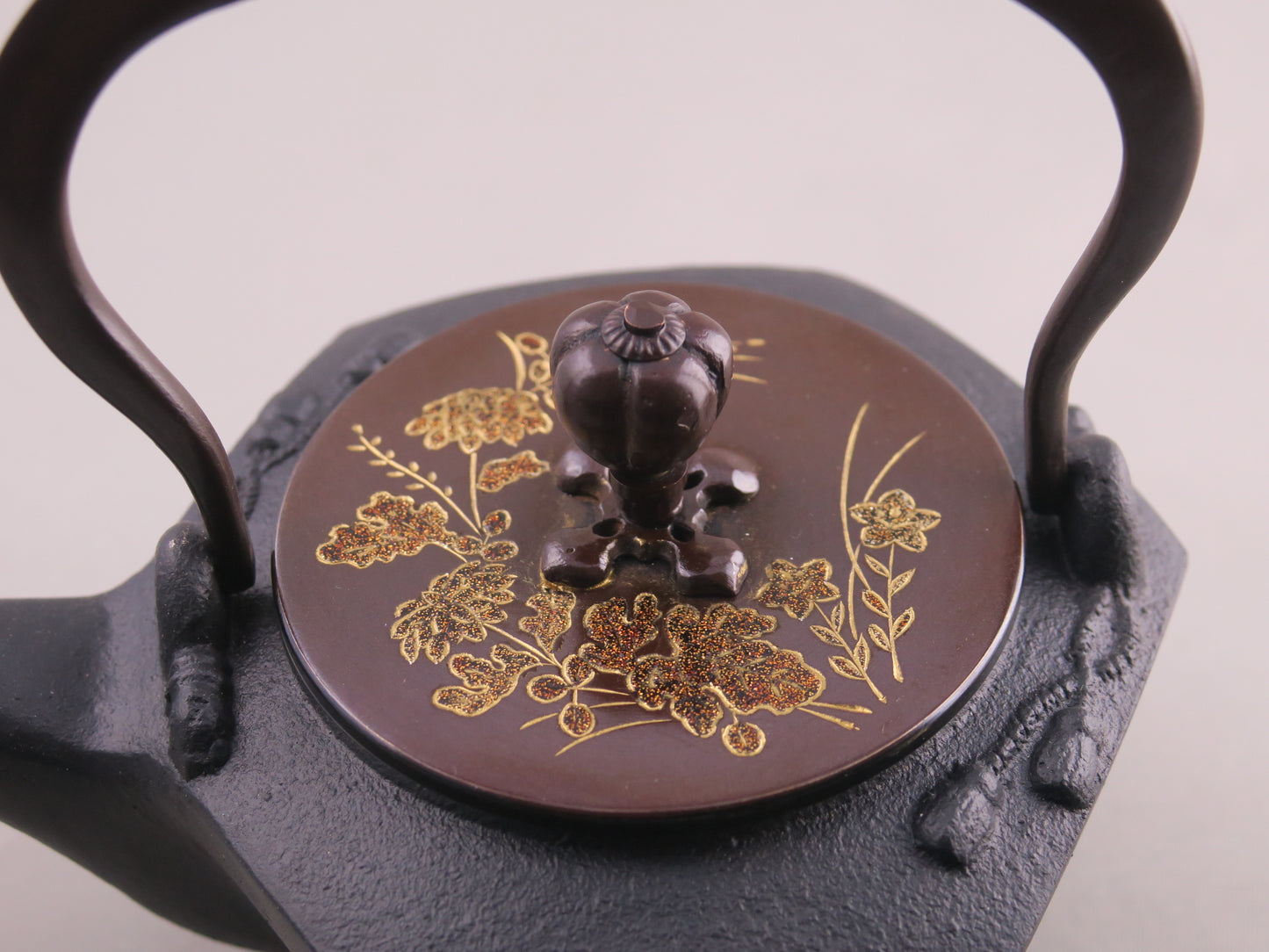 小鉄瓶　瓢形 秋草 金蒔絵
