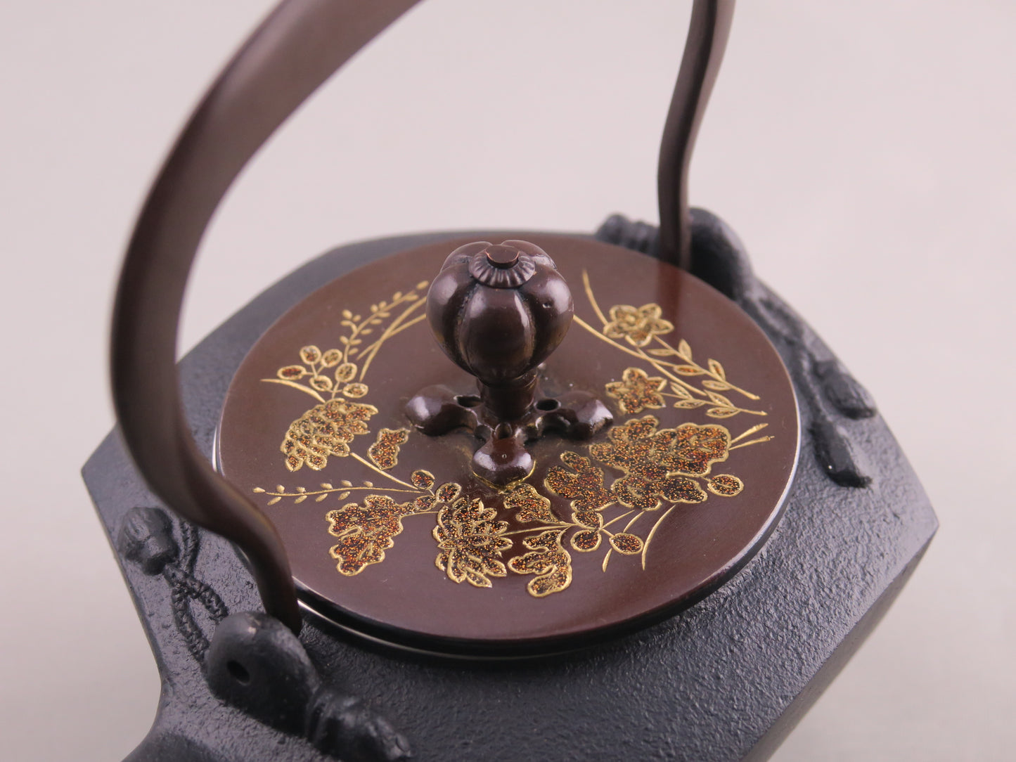 小鉄瓶　瓢形 秋草 金蒔絵