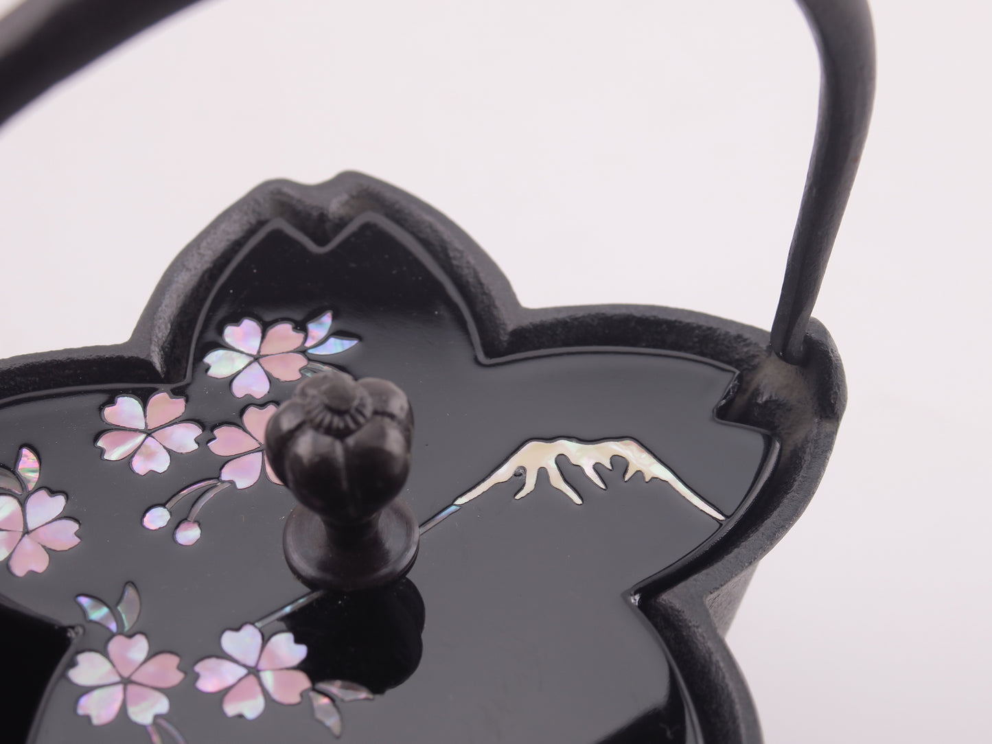 燗鍋  桜　黒漆 富士桜