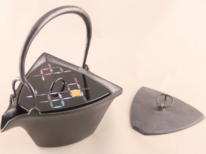 燗鍋　三角　黒漆 七宝