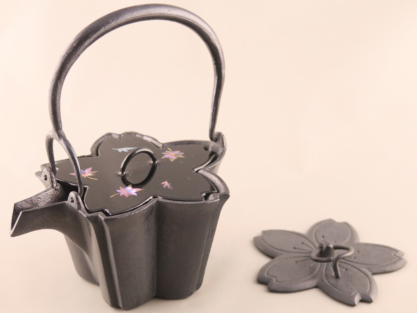 燗鍋　桜　黒漆 紅葉
