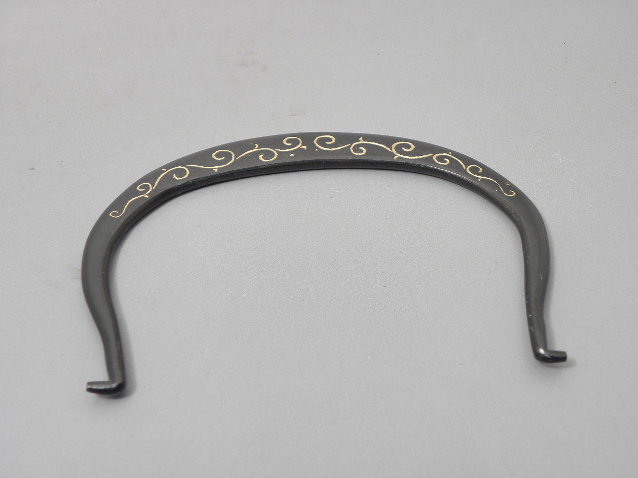 小鉄瓶 四方 D-1扇面 弦 黒唐草(赤唐草）