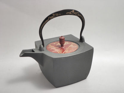 小鉄瓶　四方 D-2竹 弦 黒兎（赤兎）