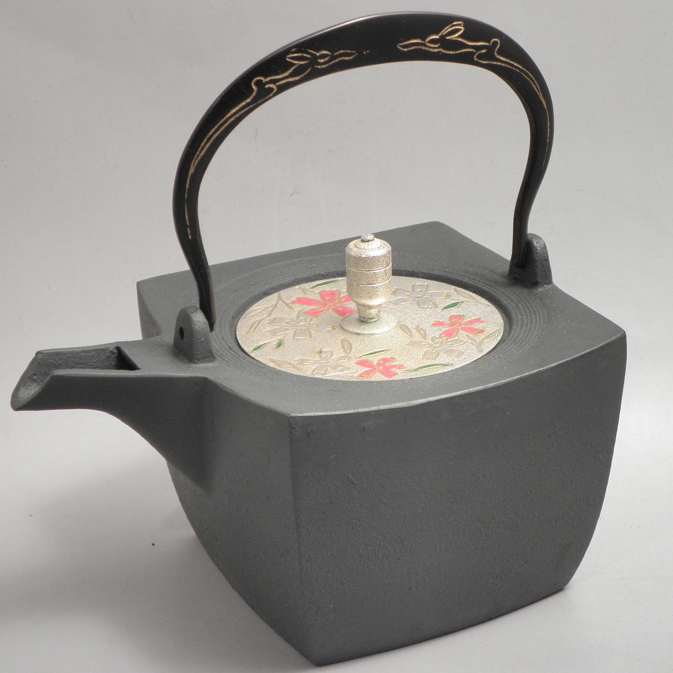 四方 蓋 撫子 弦 黒兎 (朱兎)