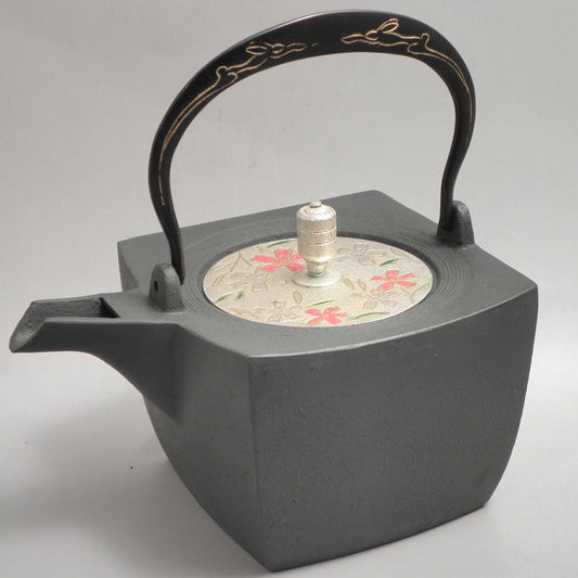 四方 蓋 撫子 弦 黒兎 (朱兎)