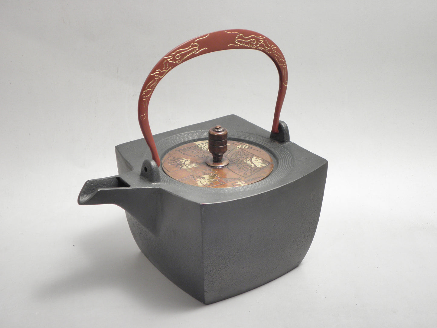 小鉄瓶　四方 D-1扇面 弦 黒龍（赤龍）