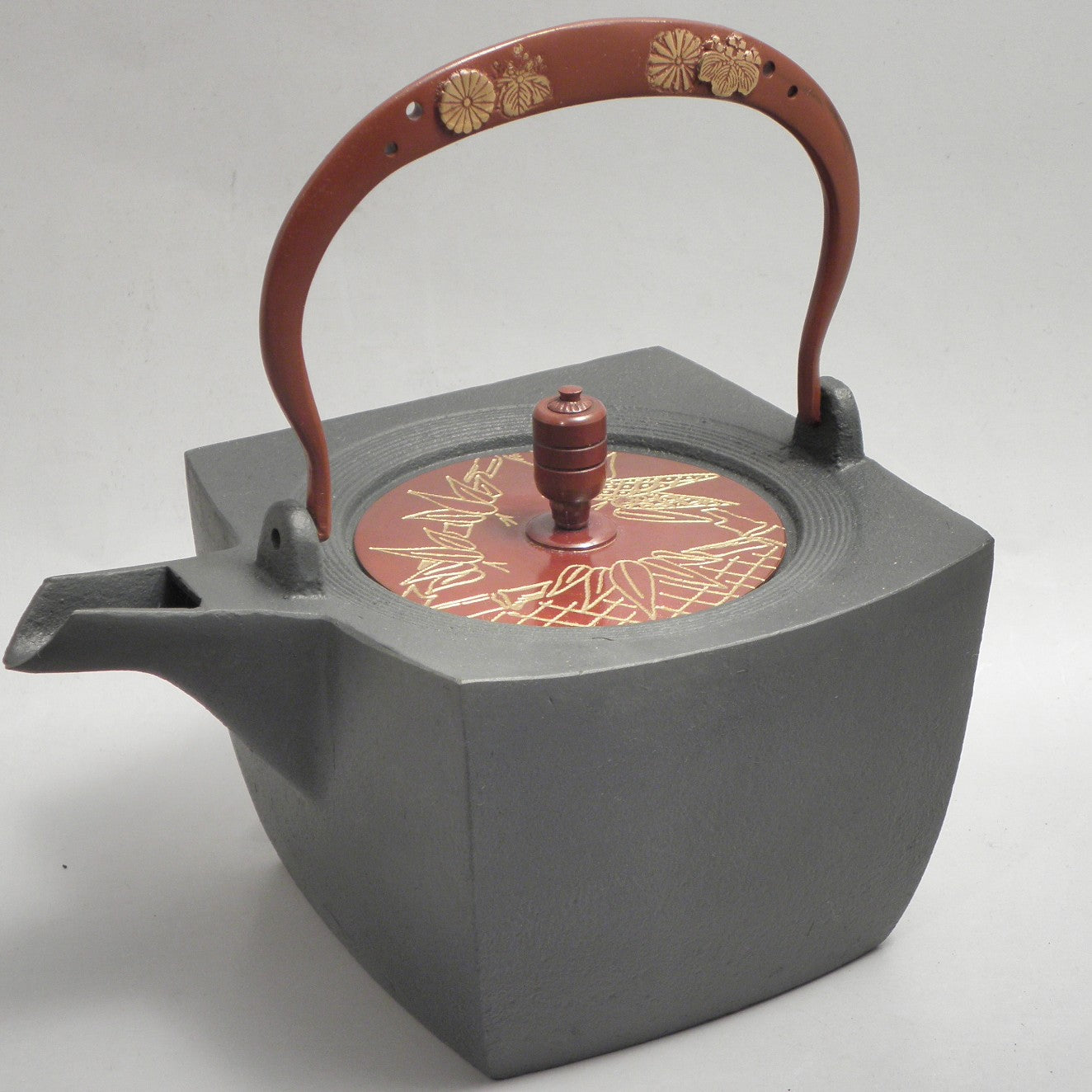 小鉄瓶　四方 D-2竹 弦 黒菊桐