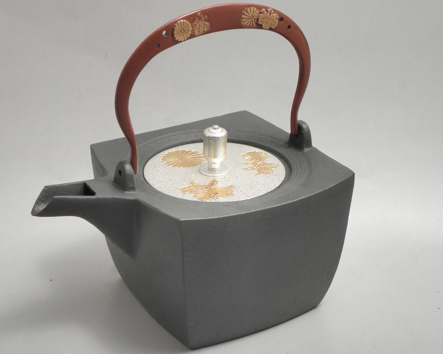 小鉄瓶　四方 D-3菊桐 弦 黒菊桐