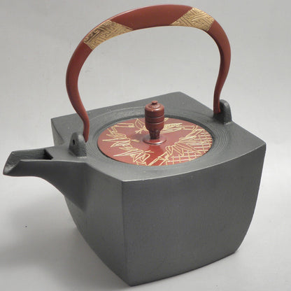 小鉄瓶　四方 D-2竹 弦 黒紗綾（赤紗綾）