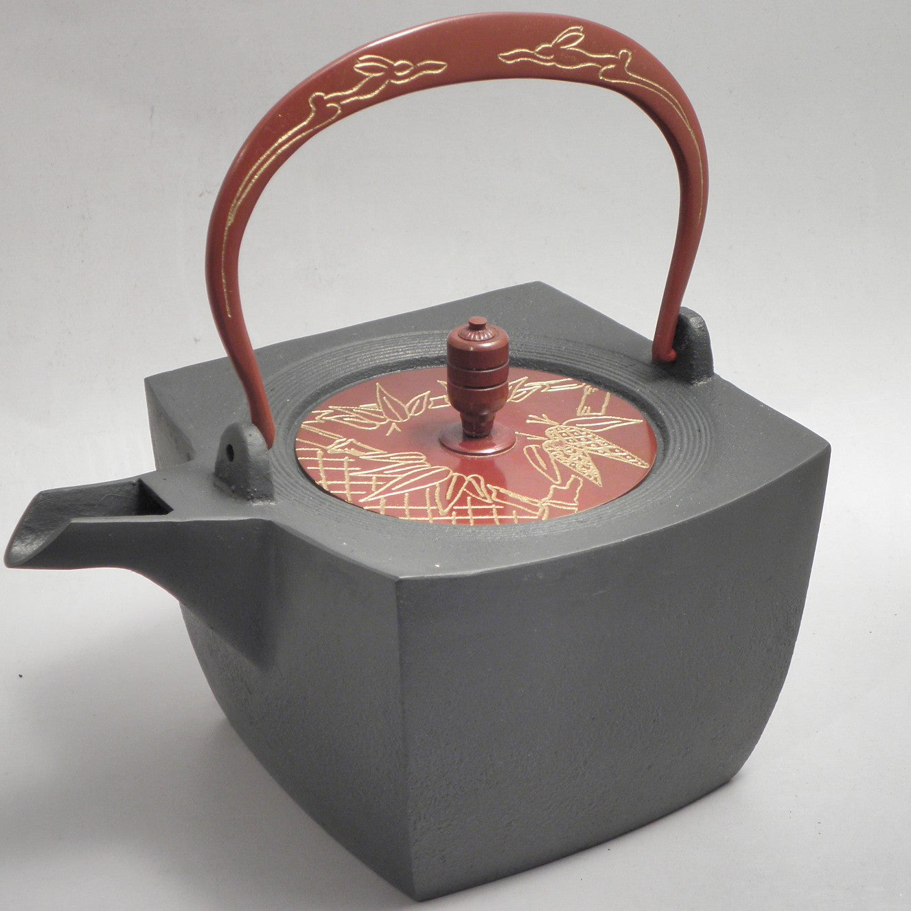 小鉄瓶　四方 D-2竹 弦 黒兎（赤兎）