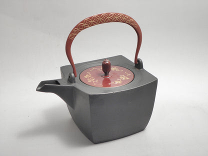 四方 蓋 唐草 弦 黒七宝 (朱七宝)