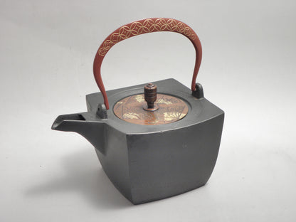小鉄瓶 四方 D-1扇面 弦 黒七宝 (赤七宝）